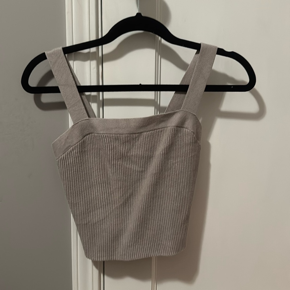 Gray Abercrombie tank top